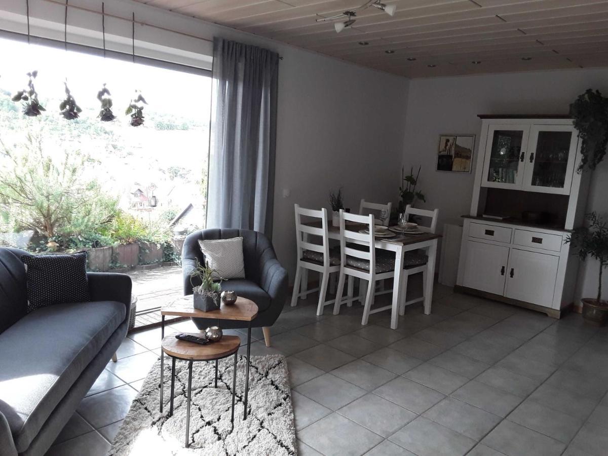 Apartament Haus Sonnenblick Momlingen Zewnętrze zdjęcie